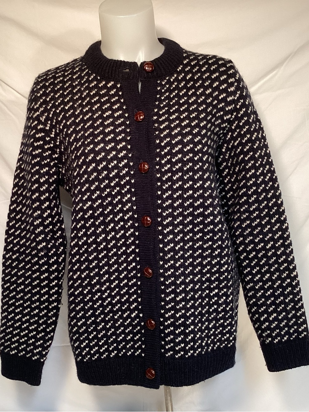 L.L. Bean Vintage Birdseye Navy Blue and White Wool Cardigan Women’s Size medium
